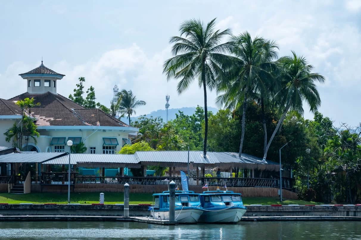 Pool Bar Phuket: Where to Drink by the Water at Boat Lagoon Marina