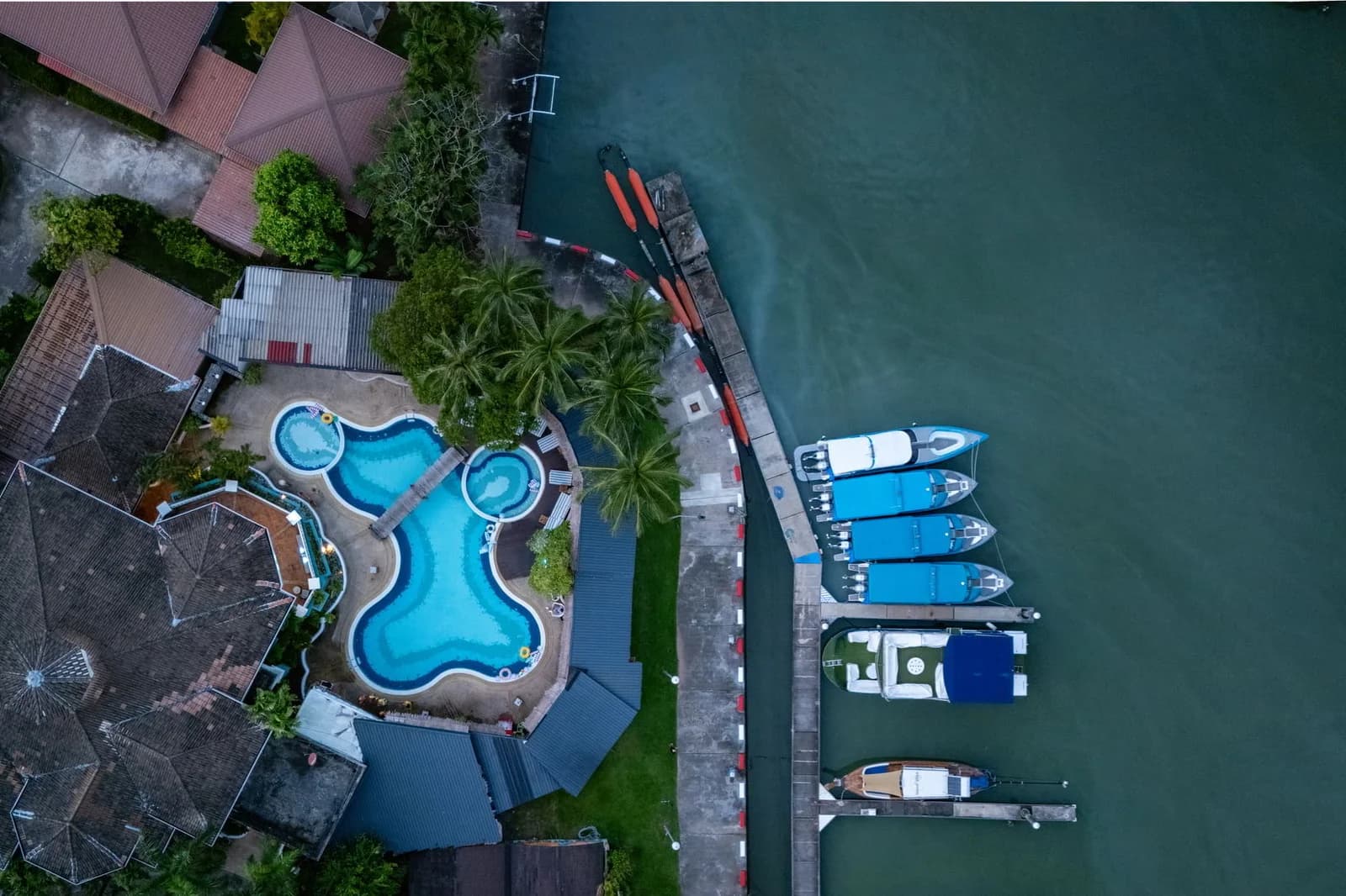 Phuket Solo Travel: Where to Spend a Day Alone Without Booking a Tour