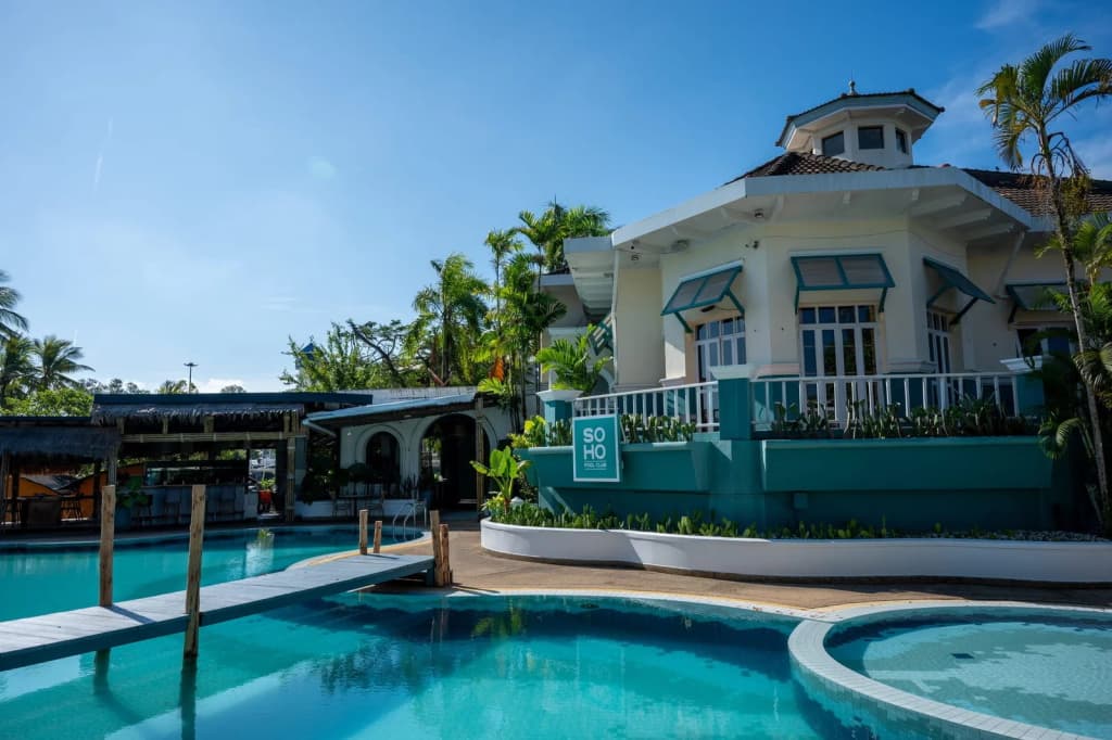 A Free Pool Day in Phuket: What to Expect at Soho Pool Club Boat Lagoon Marina