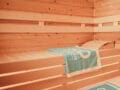 Sauna and Ice Bath Benefits: What the Science Says (and What’s Hype) in 2026