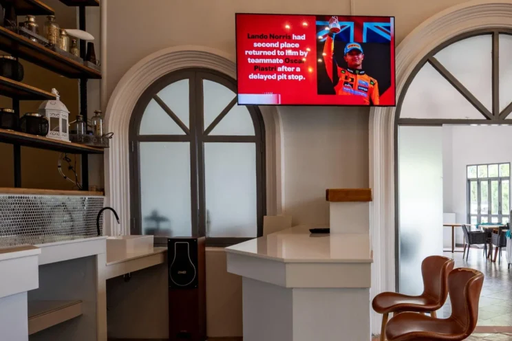 Luxury Pool Club Sports Bar in Phuket – Game Night Guide